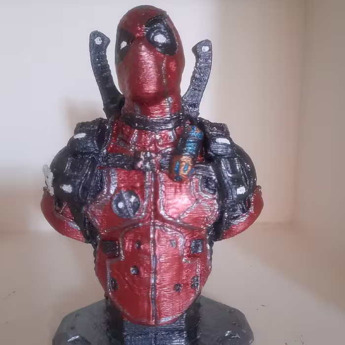 استند ددپول estand deadpool از جنس abs مناسب برای دکور اتاق گیمینگ