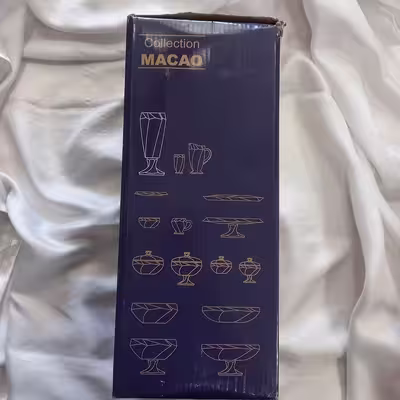 گلدان جی مکس مدل ماکائو پایه دار