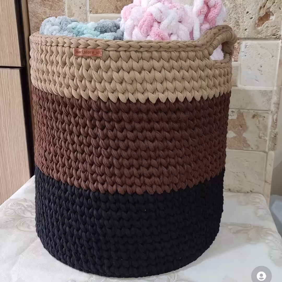 جا لباس و حوله
