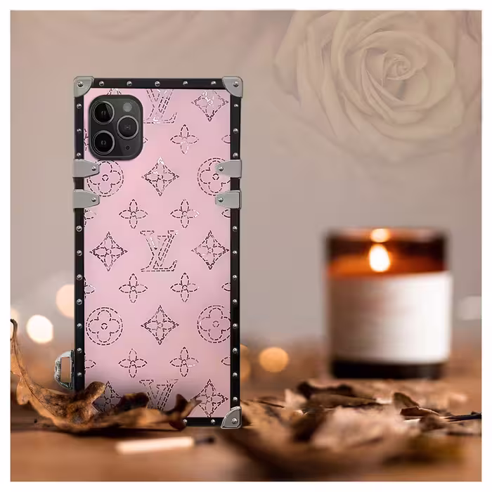 کاور مدل LX99 کد LVP مناسب برای گوشی موبایل اپل iPhone 11 Pro به همراه آویز
