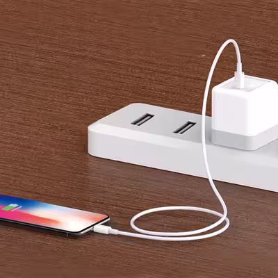 کابل تبدیل USB-C به لایتنینگ مدل 1100 طول 1 متر