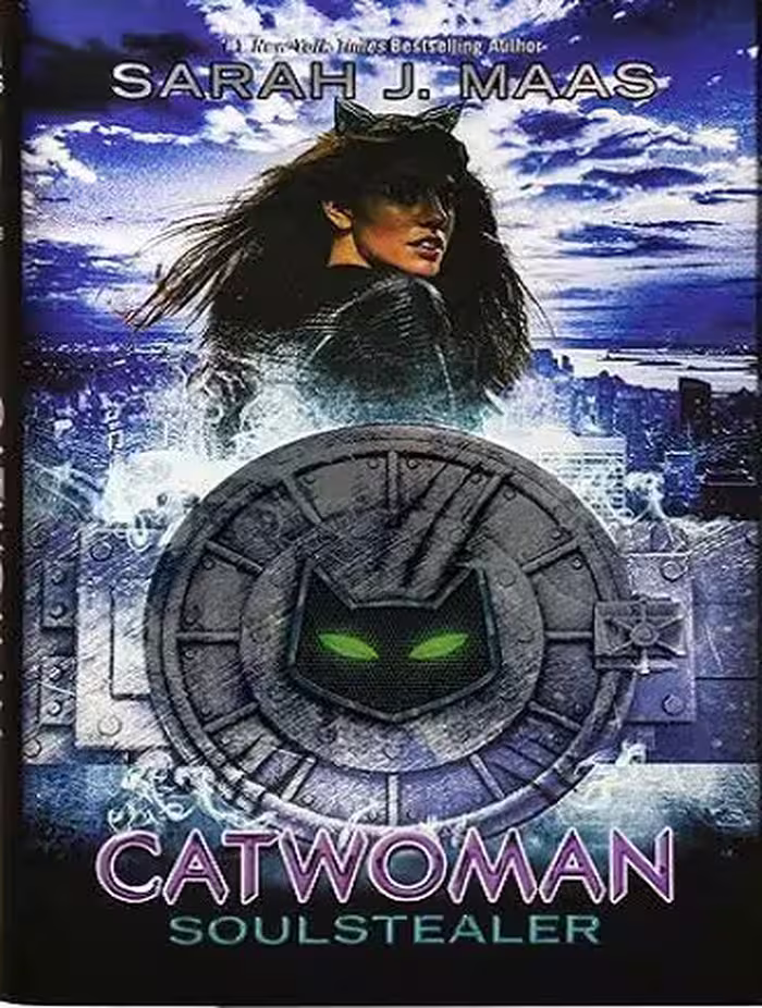 Catwoman – Soulstealer کتاب کت‌ومن: سارق روح