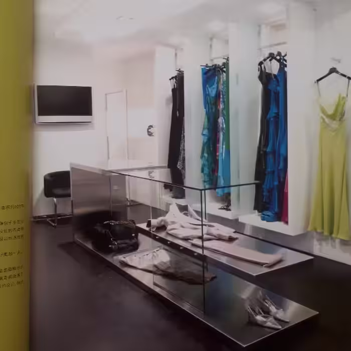 كتاب stylish design in italy اثر جمعي از نويسندگان انتشارات CIP