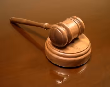 کار تحقیقی در مورد افتراء و نشر اكاذيب و تفاوت آنها