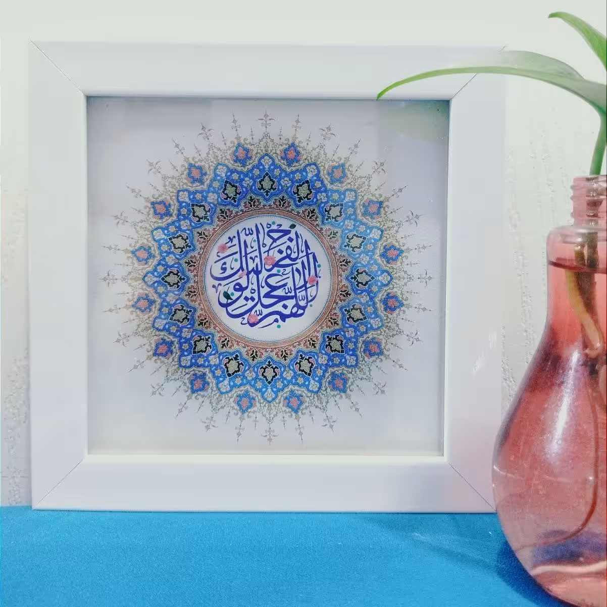 تابلو اللهم عجل لولیک الفرج طرح تلفیق چاپ روی شیشه و زمینه سایز 18ونیم در 18ونیم