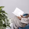 کتاب زندگی شگفت انگیز یک پستچی تنها اثر دنیس تریو انتشارات کتاب کوچه