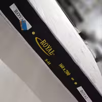 تشک تخت رویال 8 سال سایز160 در 200 با 
8 سال گارانتی 