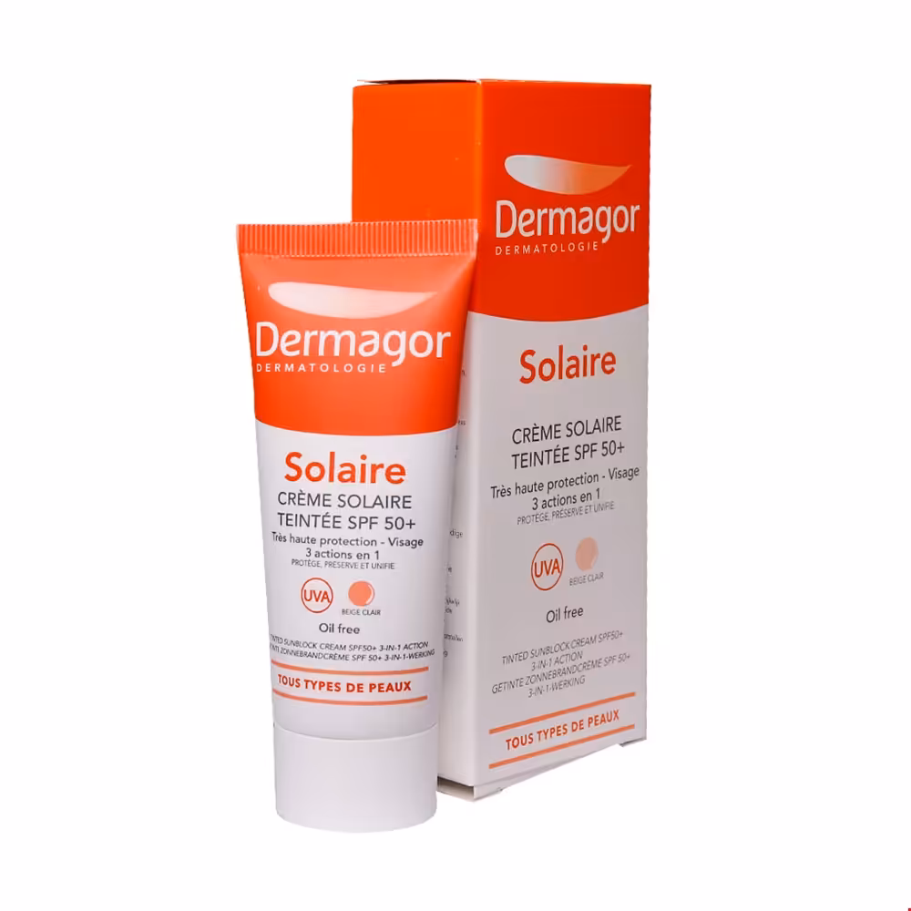 کرم ضد آفتاب رنگی فاقد چربی 3 در 1  SPF50 درماگور 40 میلی لیتری