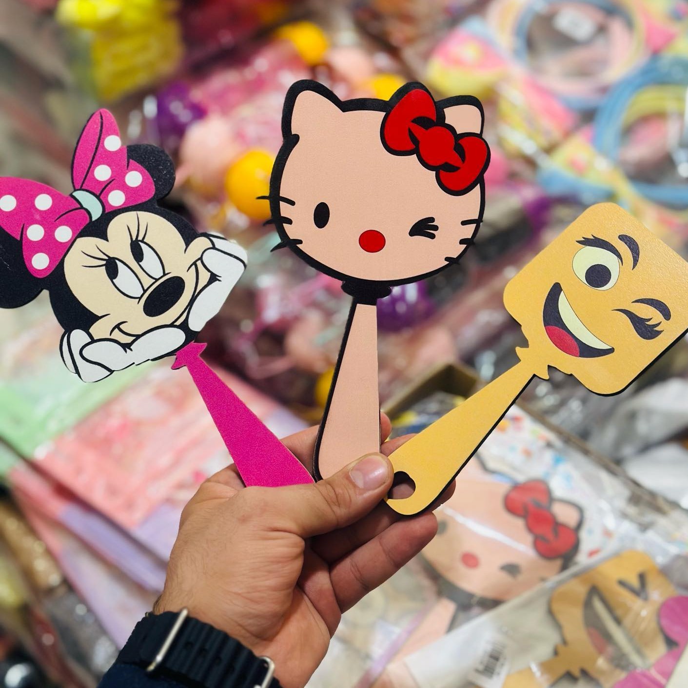 آیینه عروسکی دسته دار