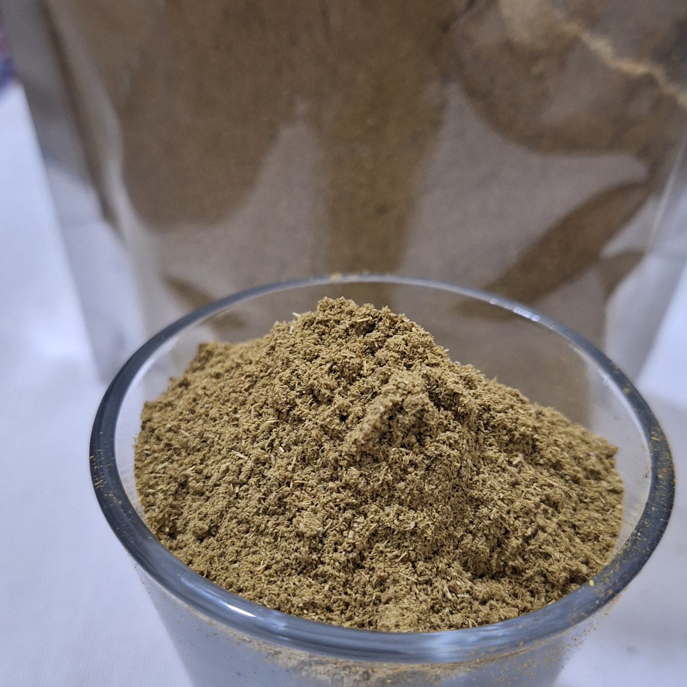 پودر آویشن درجه یک اعلا در بسته بندی 100 گرمی