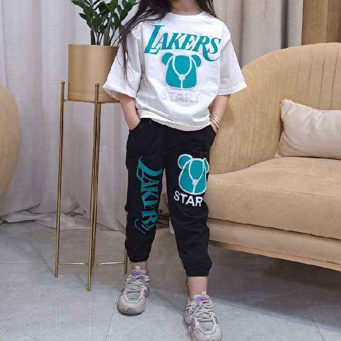 ست تیشرت و شلوار اسپورت کیفیت تضمینی شیک و زیبا مناسب 3 تا 11 سال دو رنگ جذاب و زیبا جنس پنبه لاکرادار 