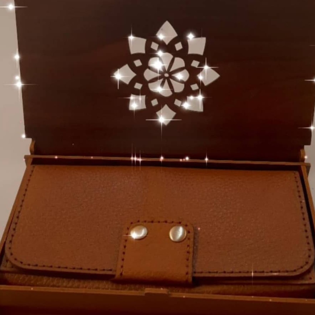 کیف پول سه لت چرم دست دوز،چرم گاوی و بزی،دورنگ