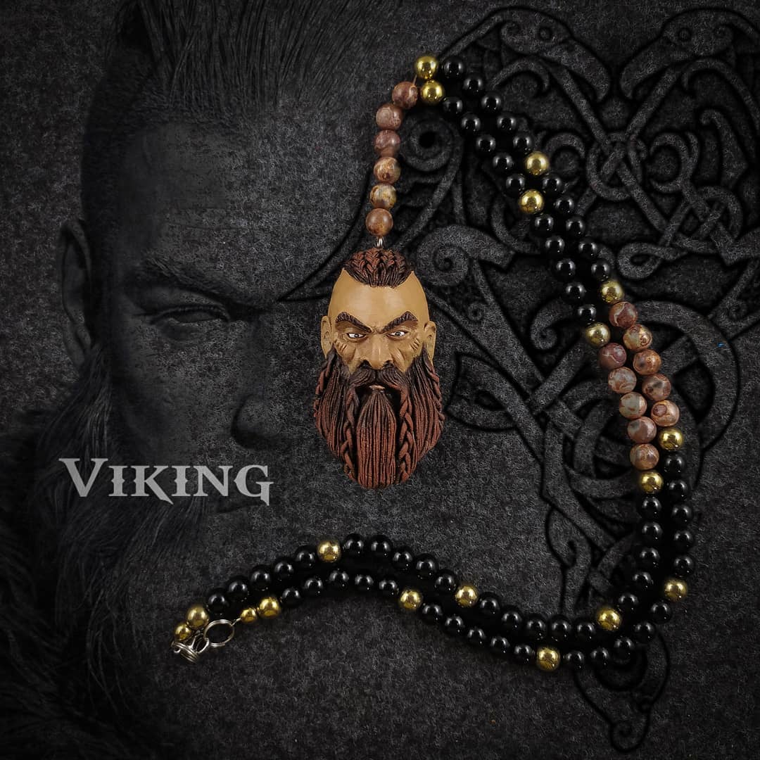 خرید گردنبند رزینی viking با بهترین قیمت