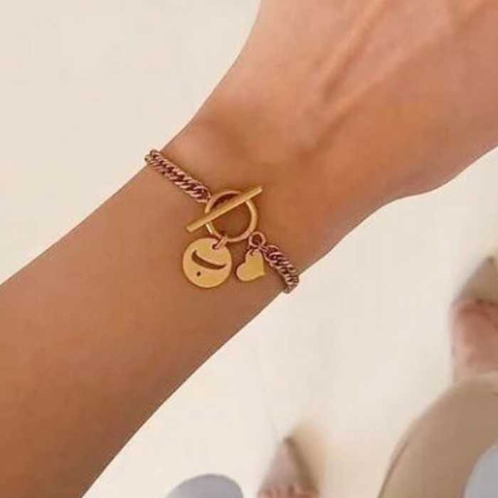 دستبند کارتیر دوبل استیل با آویز حروف فارسی