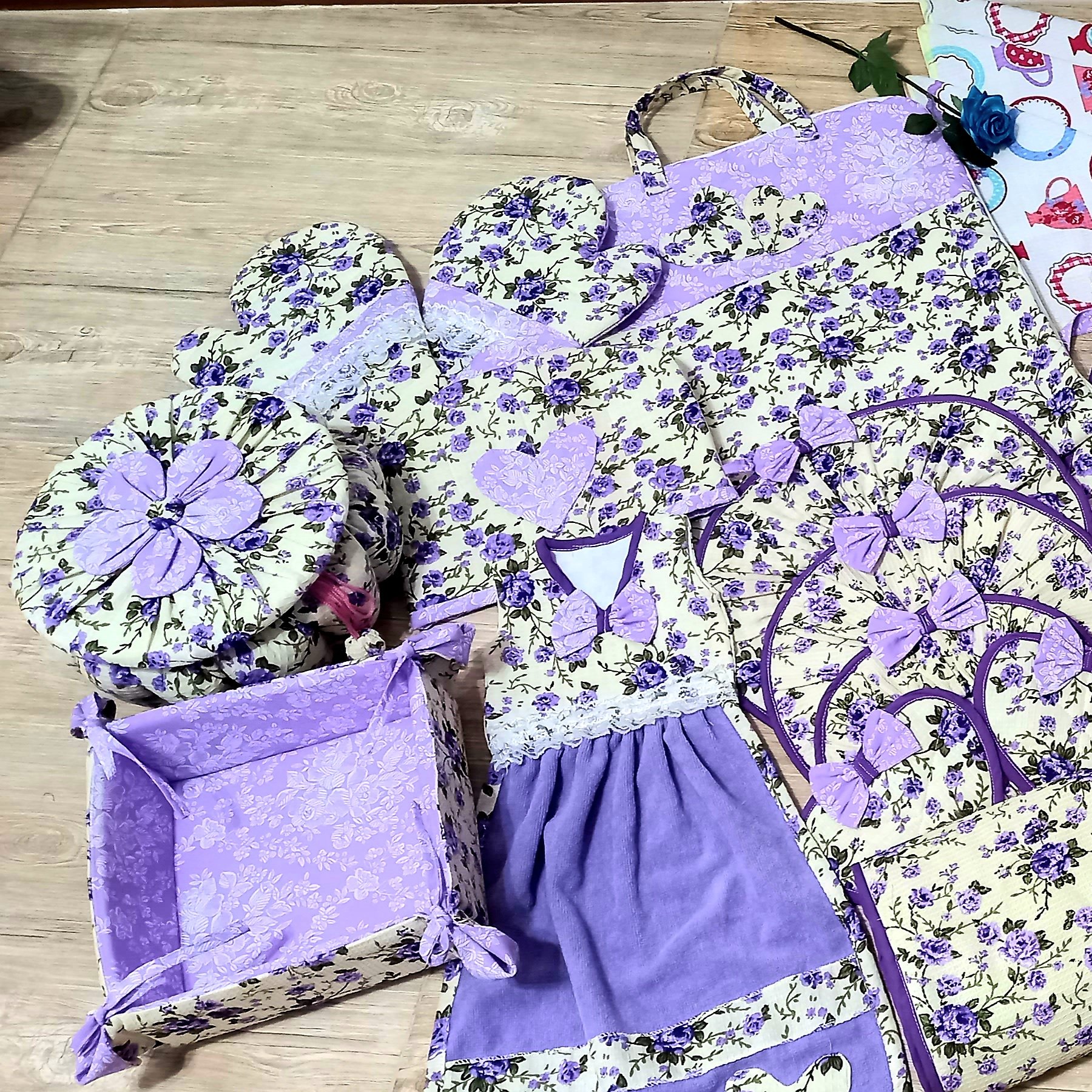 سرویس آشپزخانه شامل همه تکه های دلخواه،با کیفیت عالی و قیمت بسیار مناسب