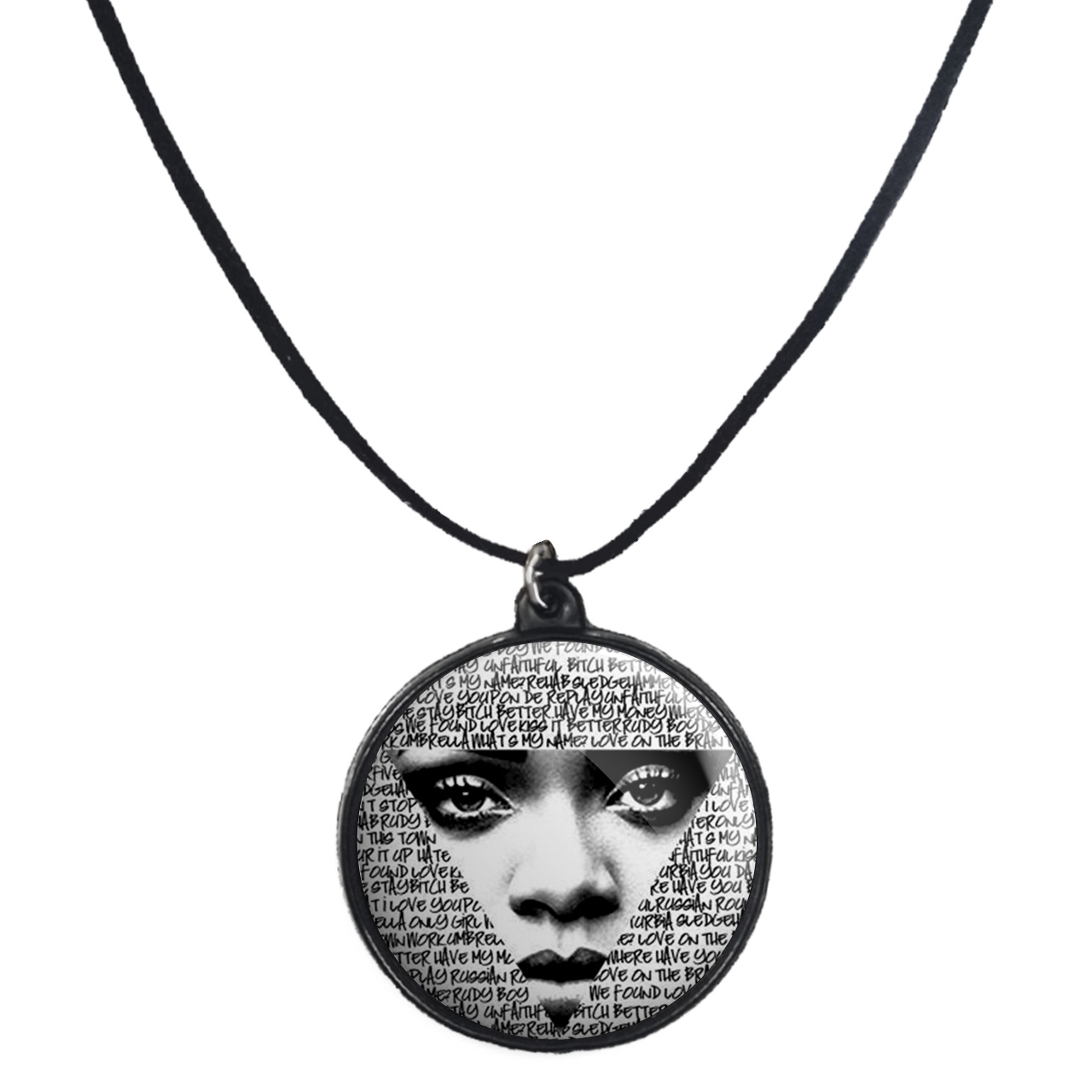 گردنبند پرمانه طرح ریحانا کد pmb.150 