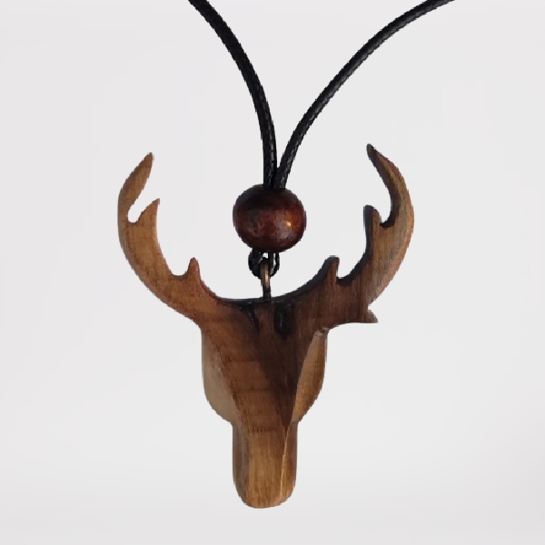 گردنبند مدل چوبی طرح گوزن کد 043