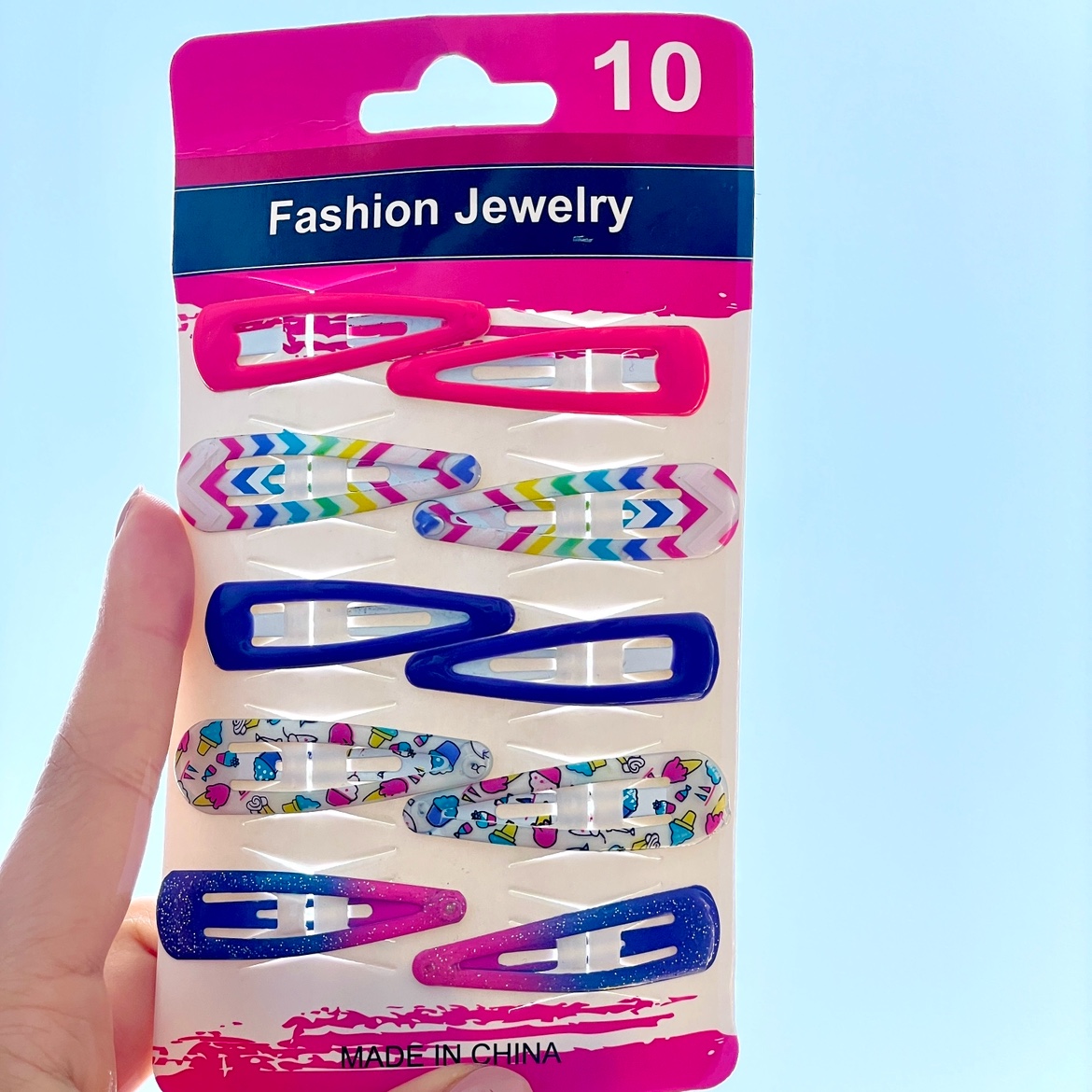 پک تق تقی بادومی رنگی