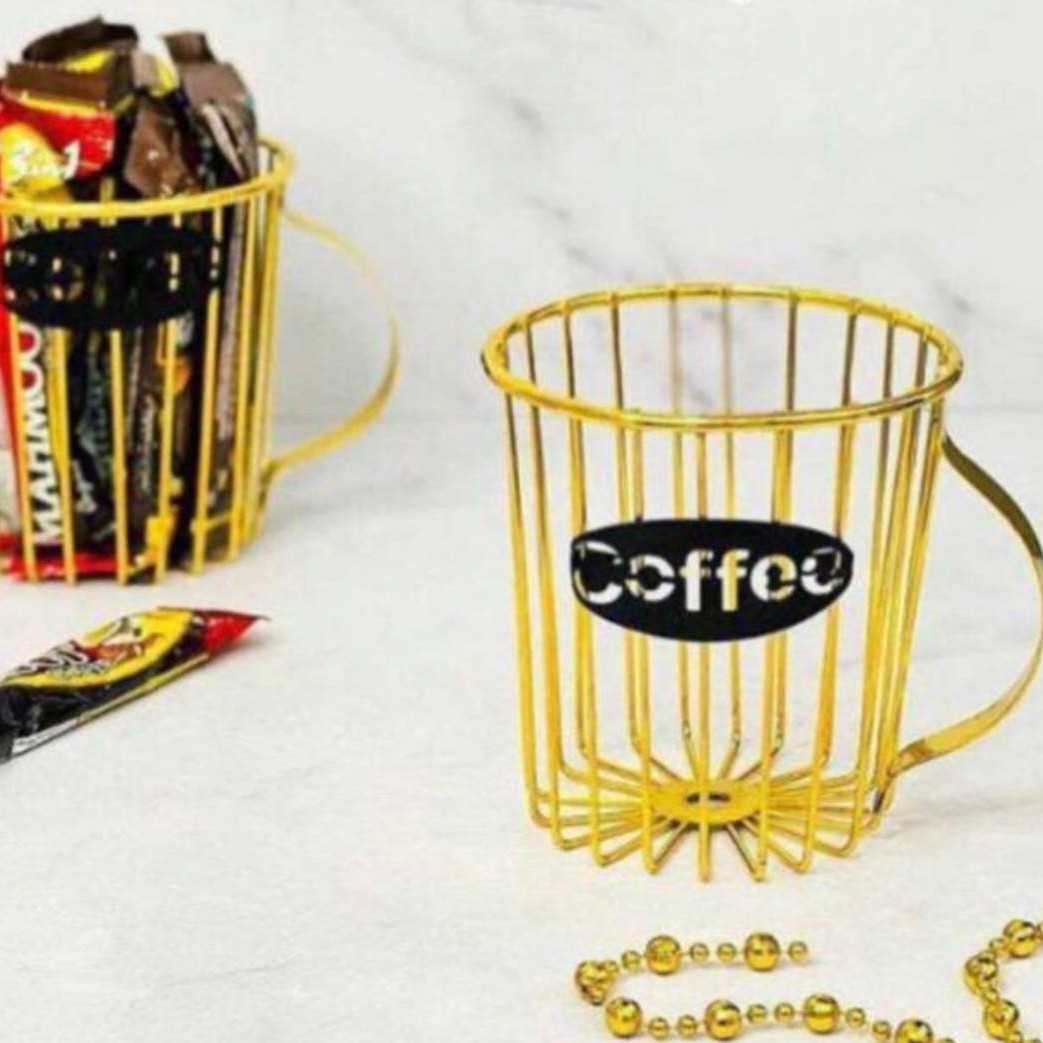 لیوان کافی طلایی