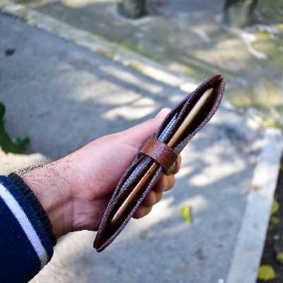   کیف موبایل چرم بلوط مدل  PH01 F plus مناسب برای گوشی موبایل تا سایز 7 اینچ