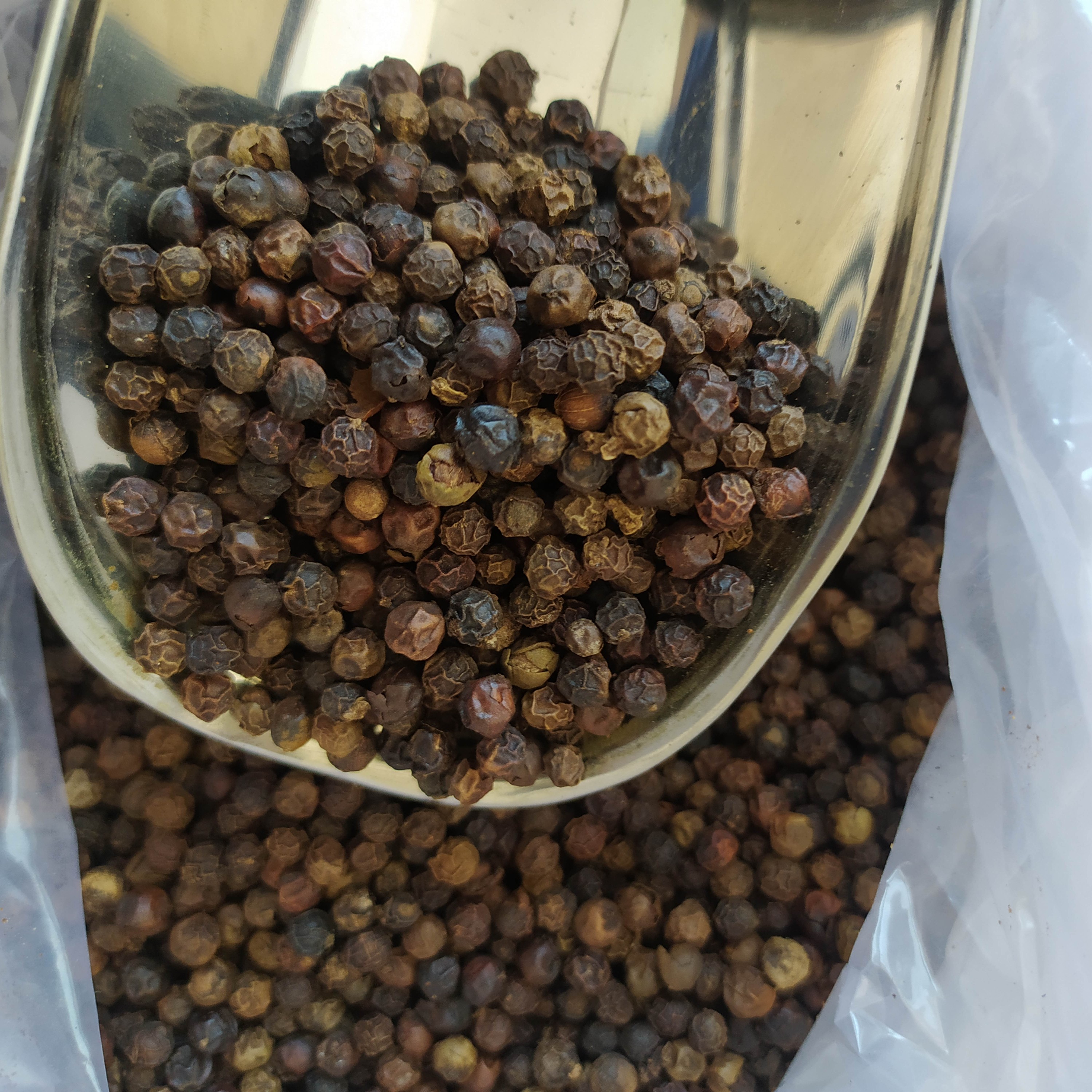 فلفل سیاه ناساب دانه درشت بسته 100گرمی