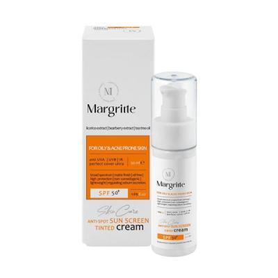 کرم ضد آفتاب و روشن کننده پوست چرب (بژ طبیعی) حجم 50 میلی لیتر SPF 50 مارگریت