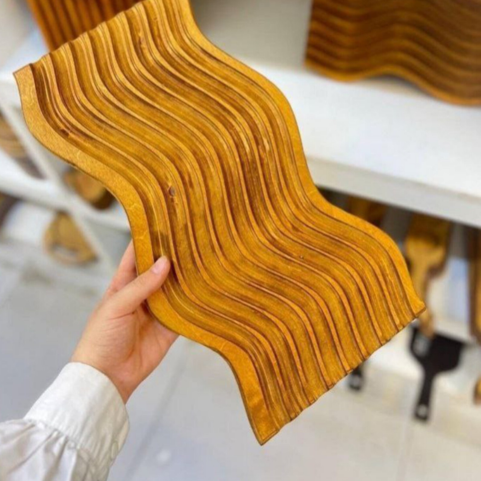 تخته سرو چوبی طرح موج