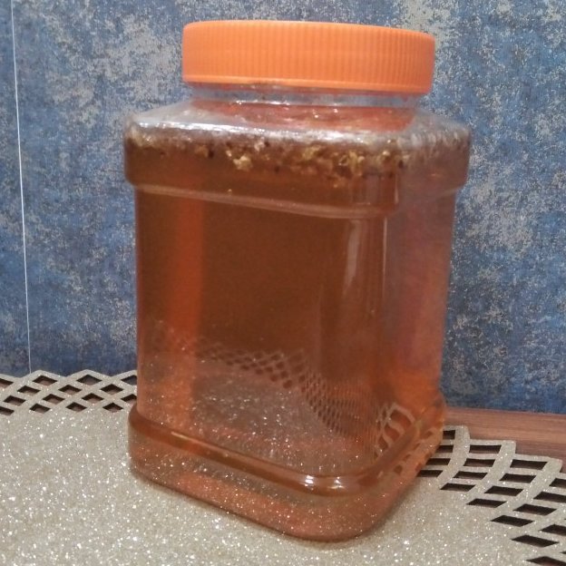 عسل طبیعی از  کوههای کردستان