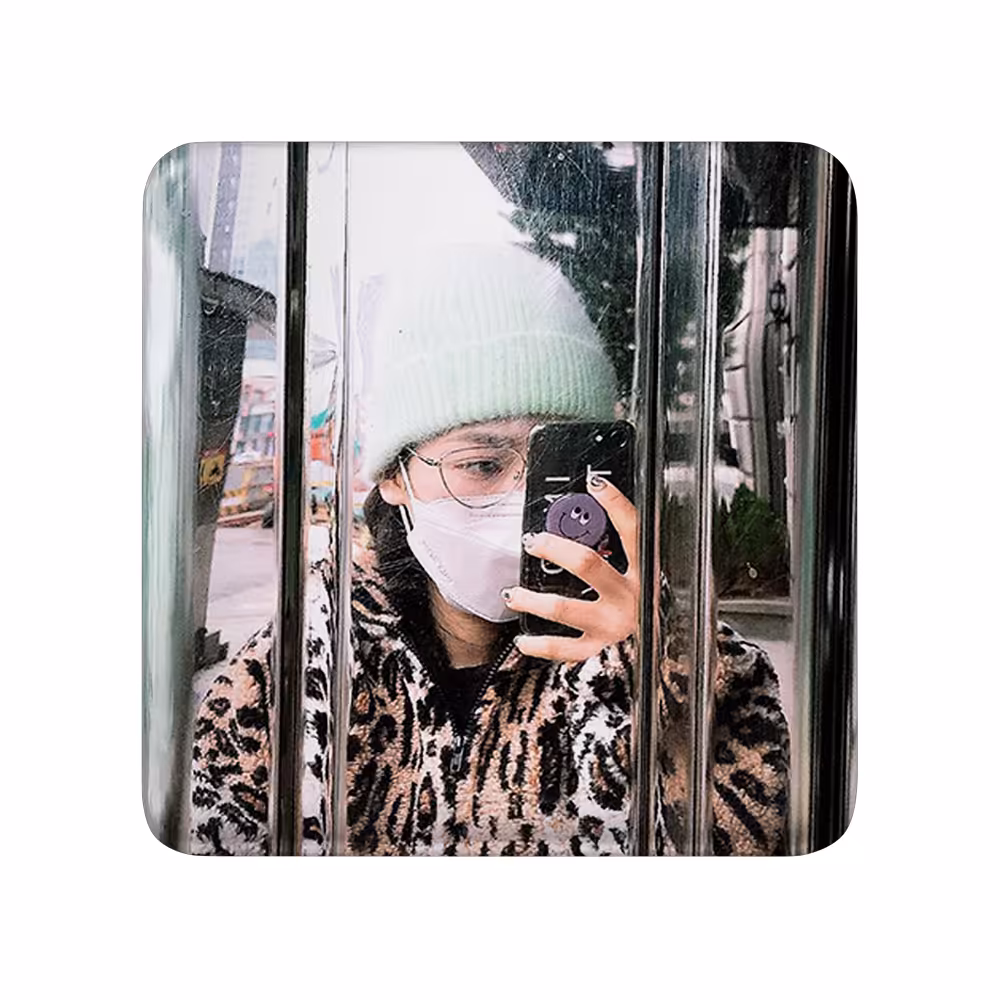 پیکسل خندالو مدل یجی گروه ایتزی ITZY کد 20211