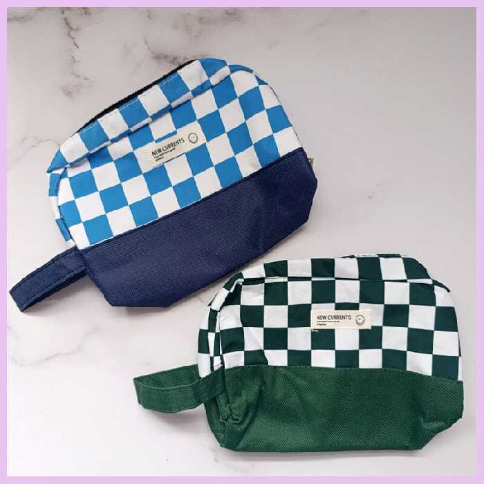 جامدادی تک زيپ شطرنجی New Currents