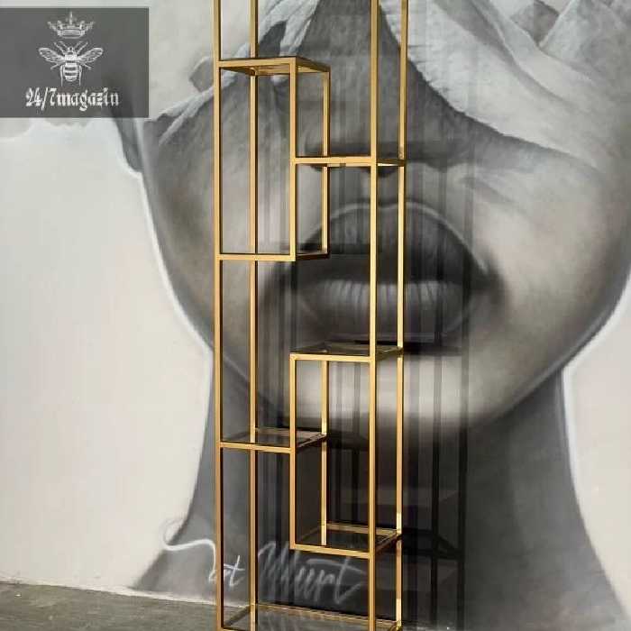 استند فلزی طلایی کنار سالن روشا(پسکرایه)