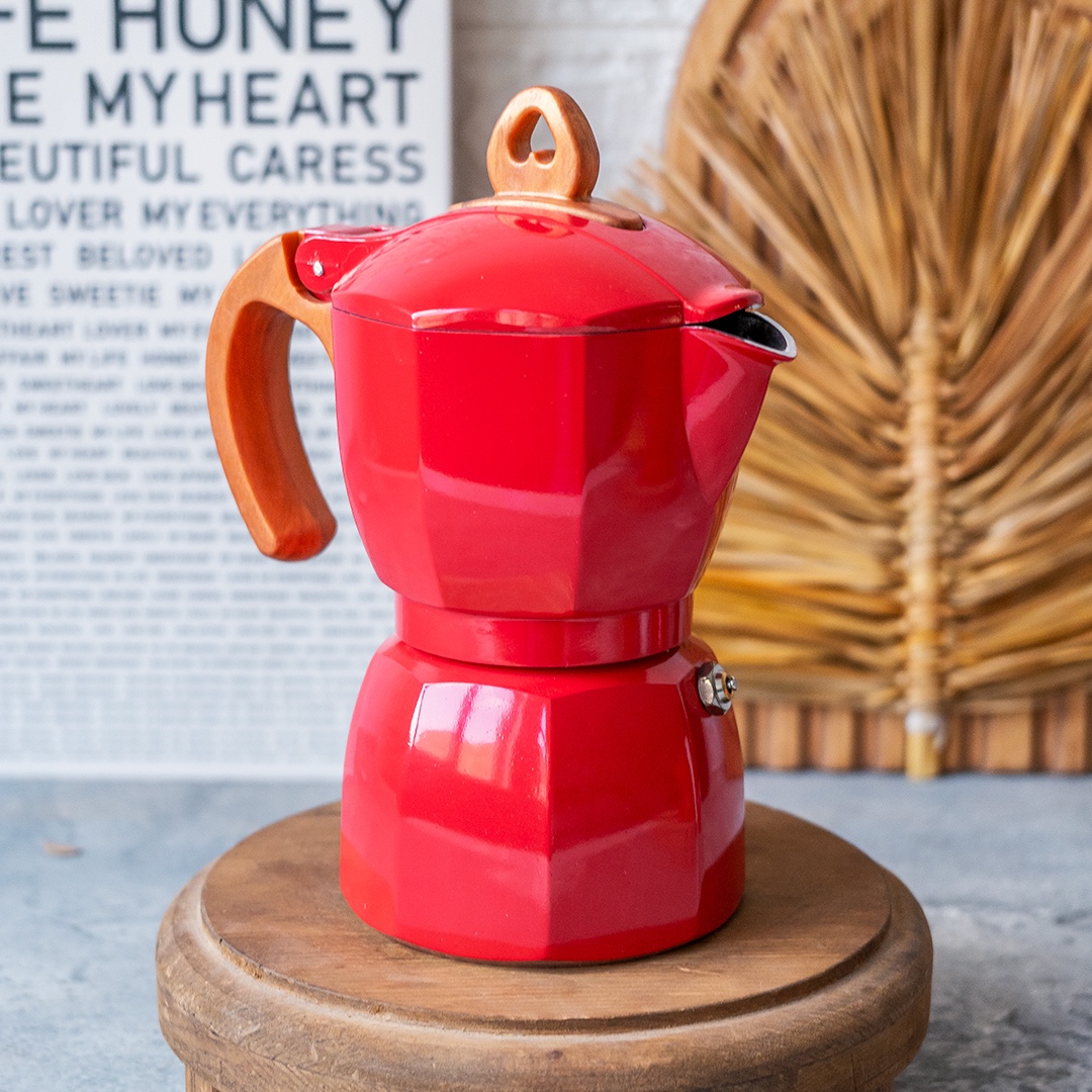 موکاپات یک کاپ قرمز لایسنس