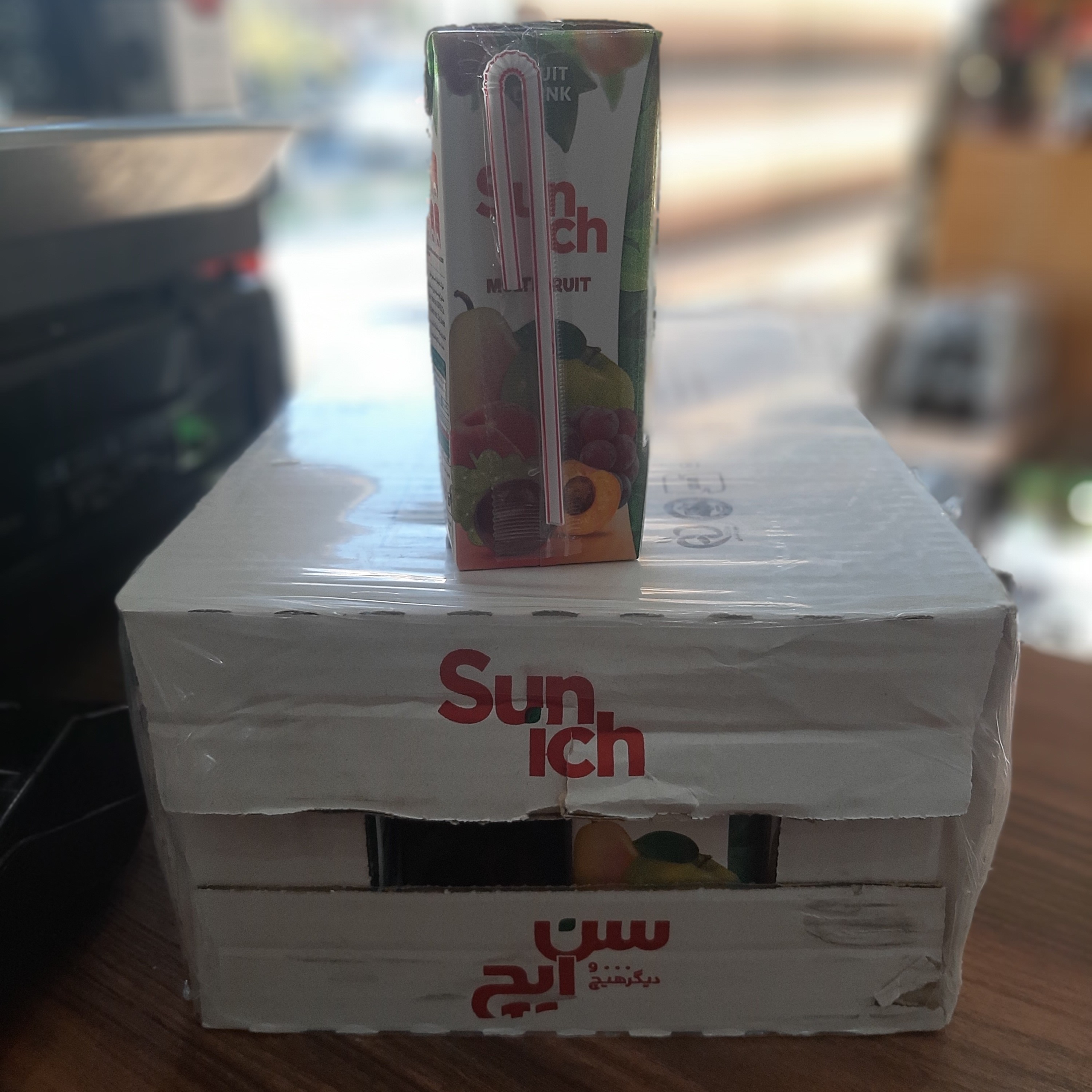 آب میوه  سن ایچ 200 سی سی با طعم هفت میوه باکس 36 عددی