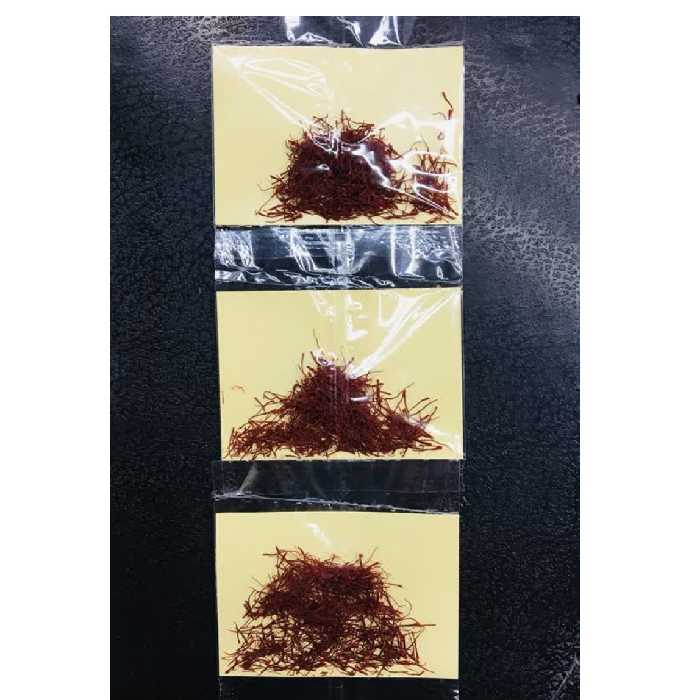 زعفران قاینات 3گرمی محصول کشاورزی شخصی