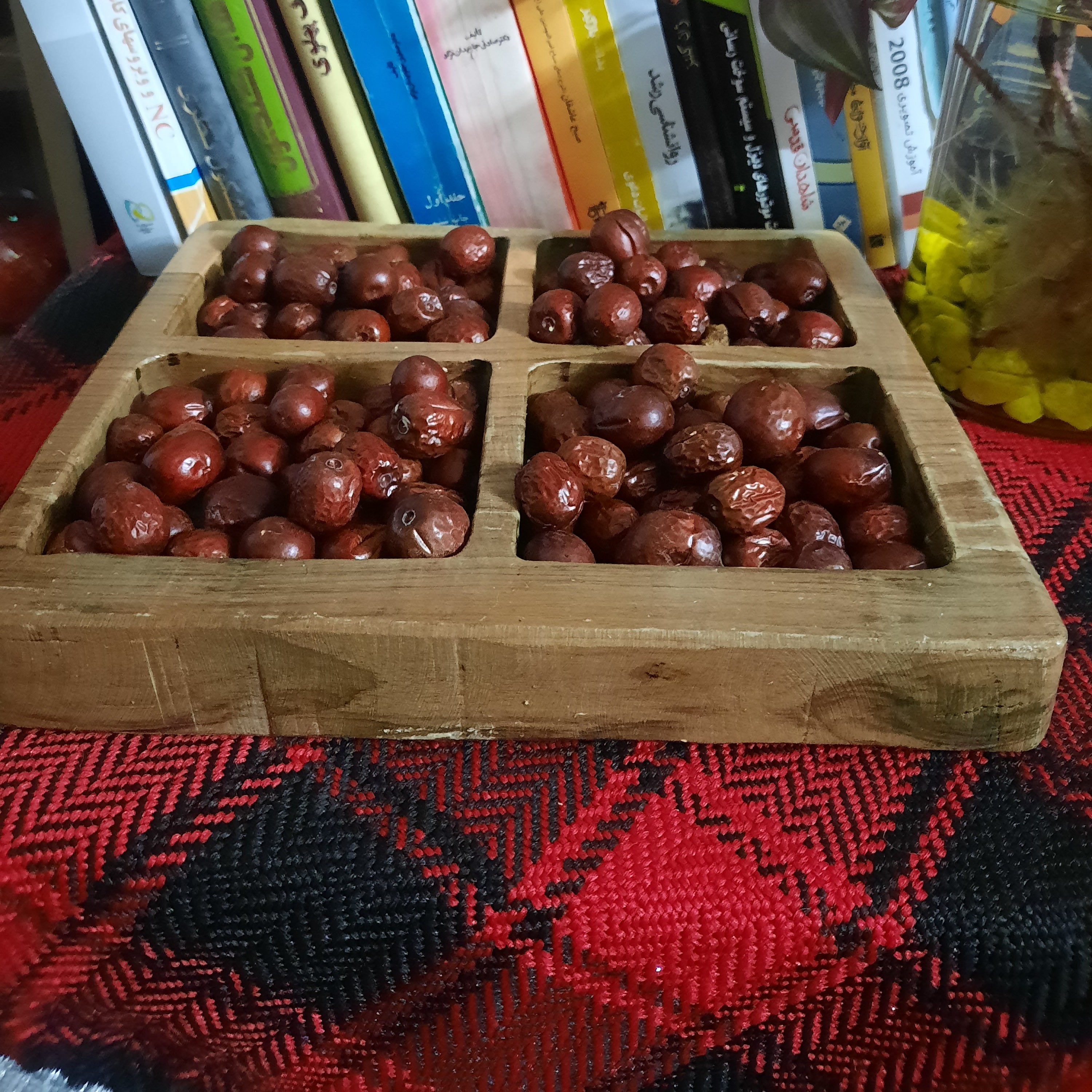 ظرف اردور خوری چوبی