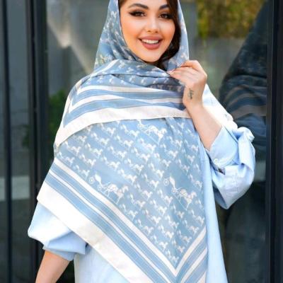 روسری مجلسی ابریشم توییل قواره 130 کد 1013