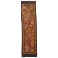 رومیزی سوزن دوزی کد SOOZRA55