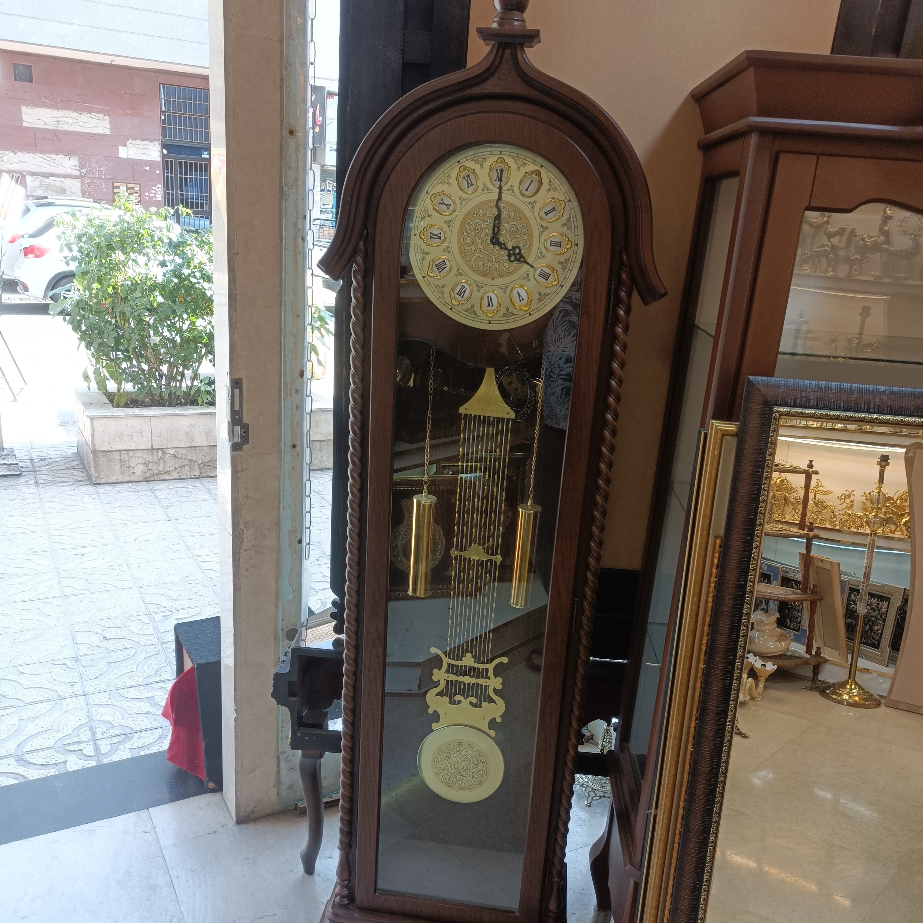 ساعت ایستاده ساعت چوبی ساعت دیواری 