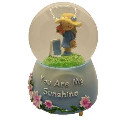 گوی موزیکال مدل کوکی دخترک مهربون