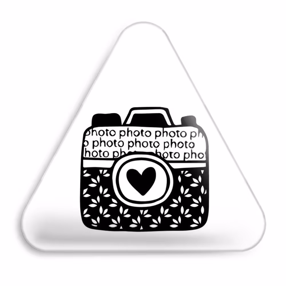 پیکسل خندالو طرح دوربین مدل مثلثی کد 1693