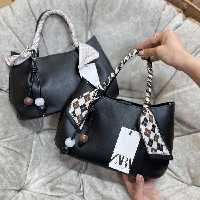 کیف زارا منگوله ای