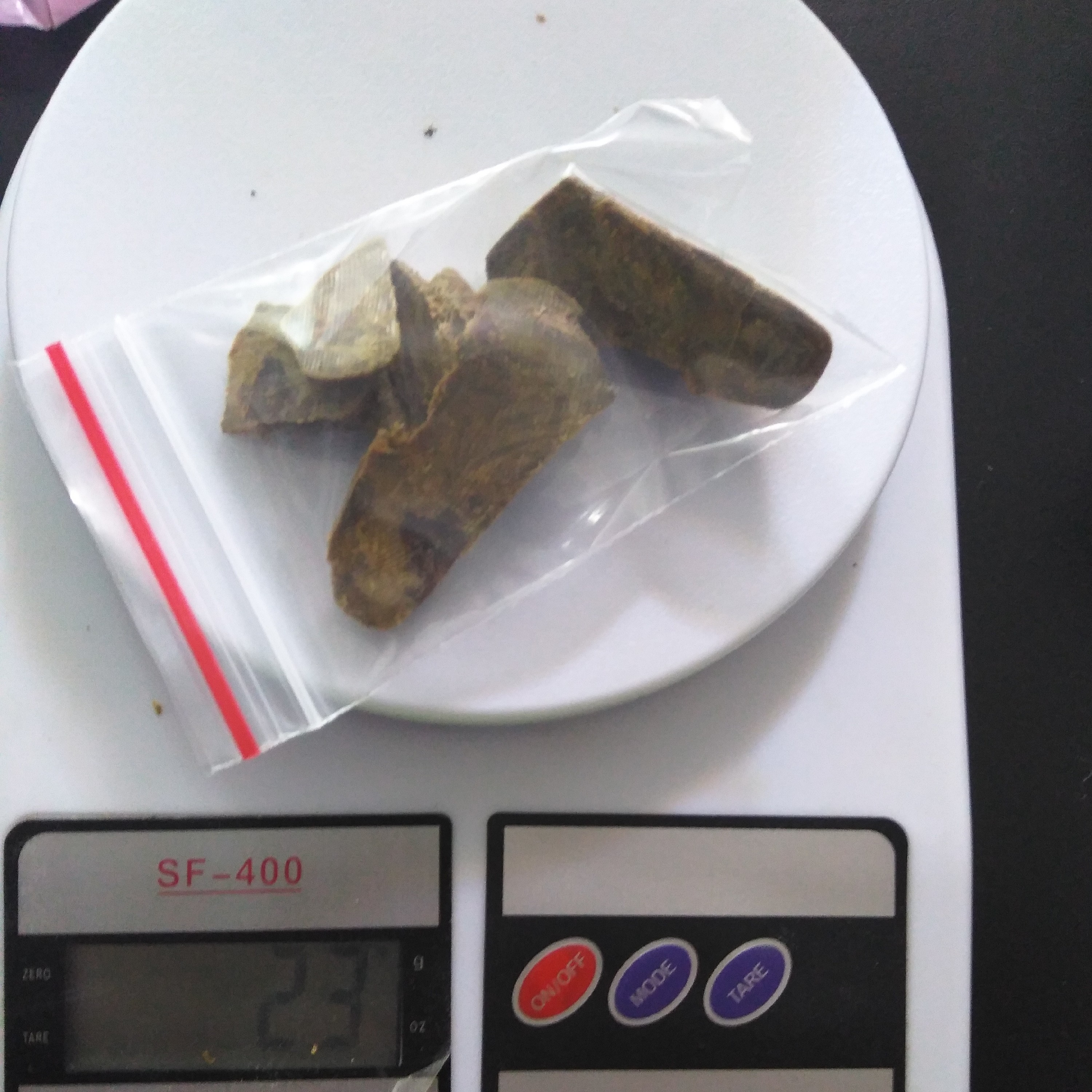 بره موم زنبور عسل اصل (20 گرمی)