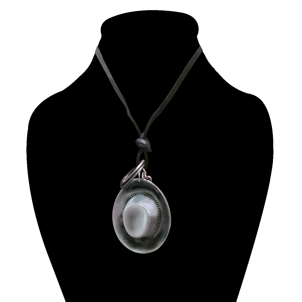 گردنبند طرح کلاه مدل Lo 001