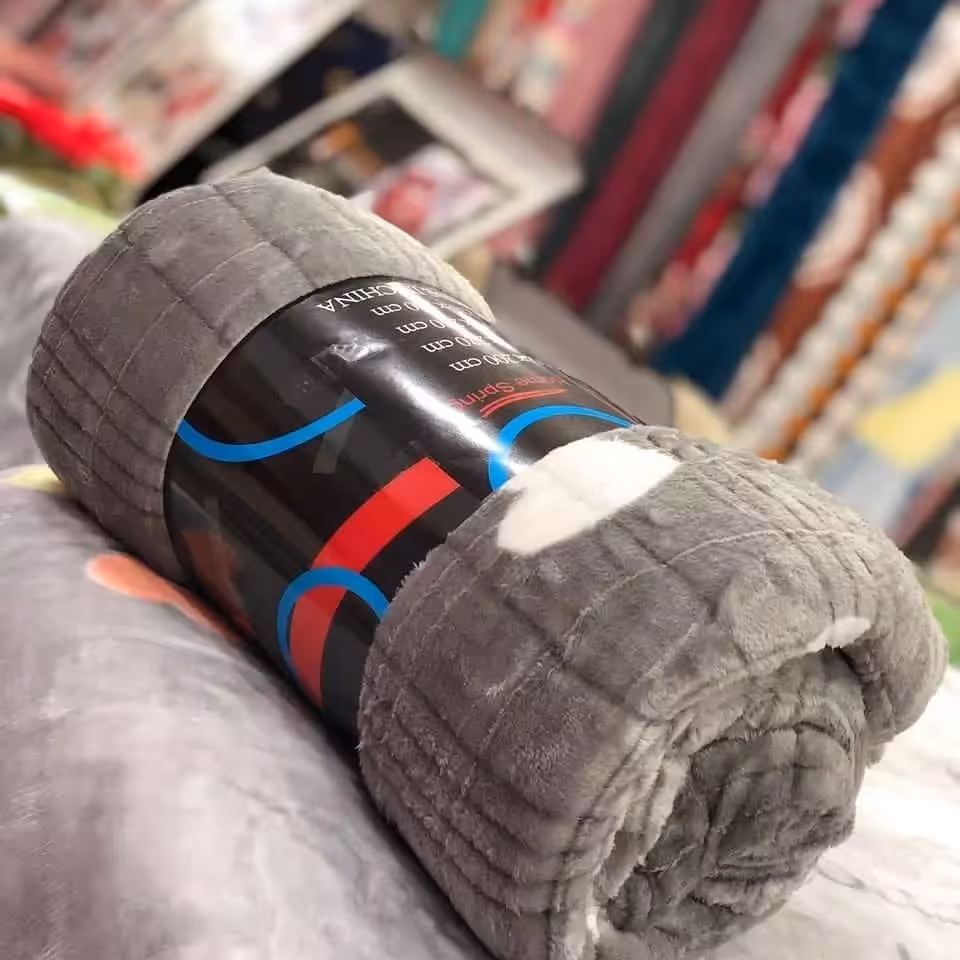 پتوی دونفره قلبی خاکستری