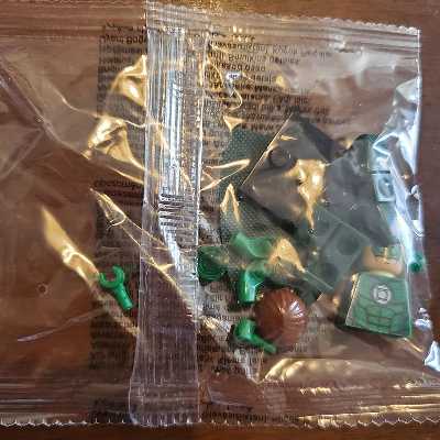 ساختنی مدل Green Lantern کد 2