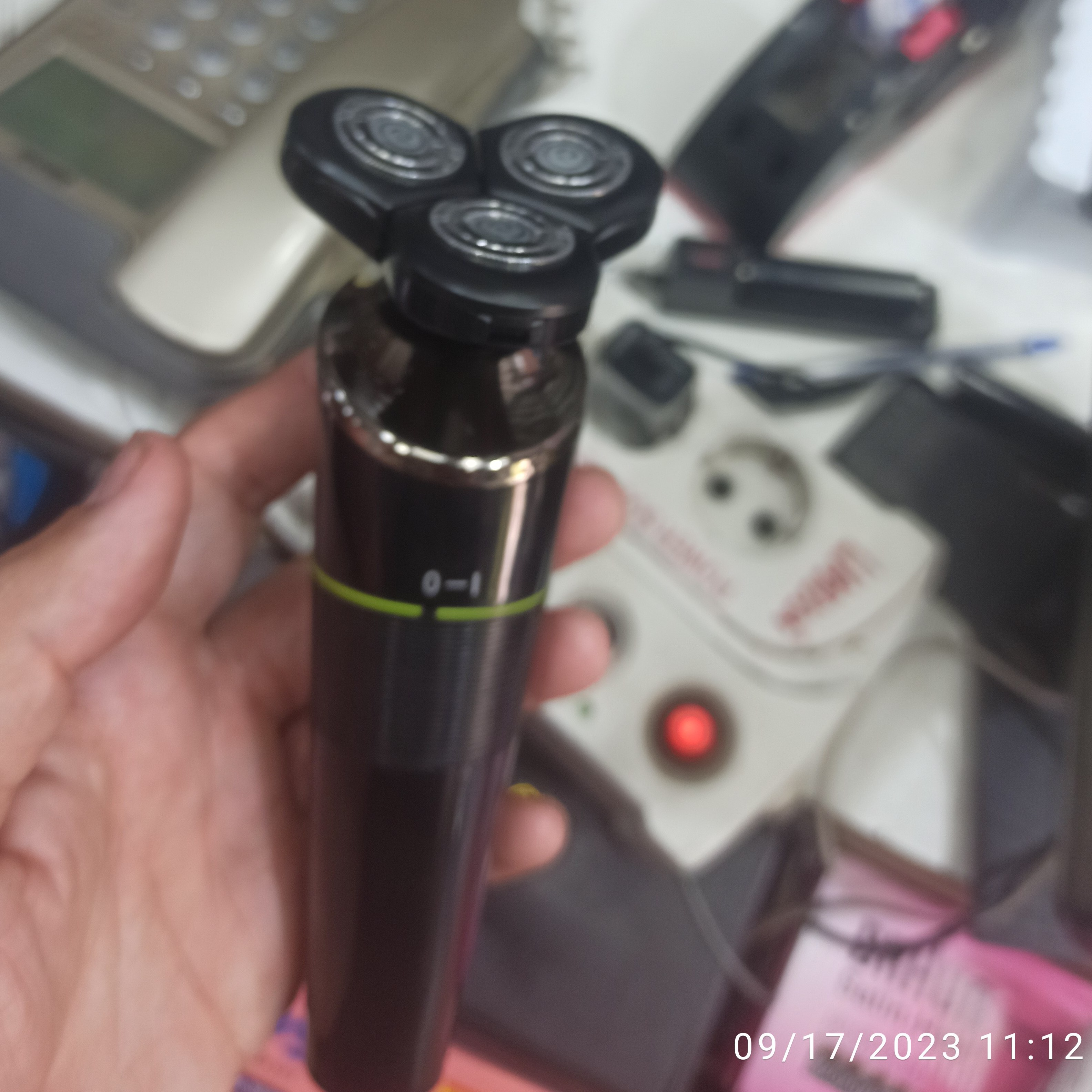 ریش تراش فیلیپس مدل RQ9900