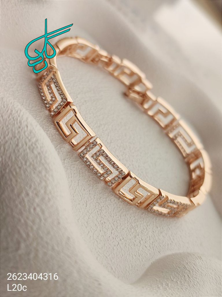 خرید دستبند زنانه مارک ژوپینگ رنگ ثابت طلایی نگین دار ضدحساسیت آبکاری طلا کیفیت عالی کد 1215665 - ردگل