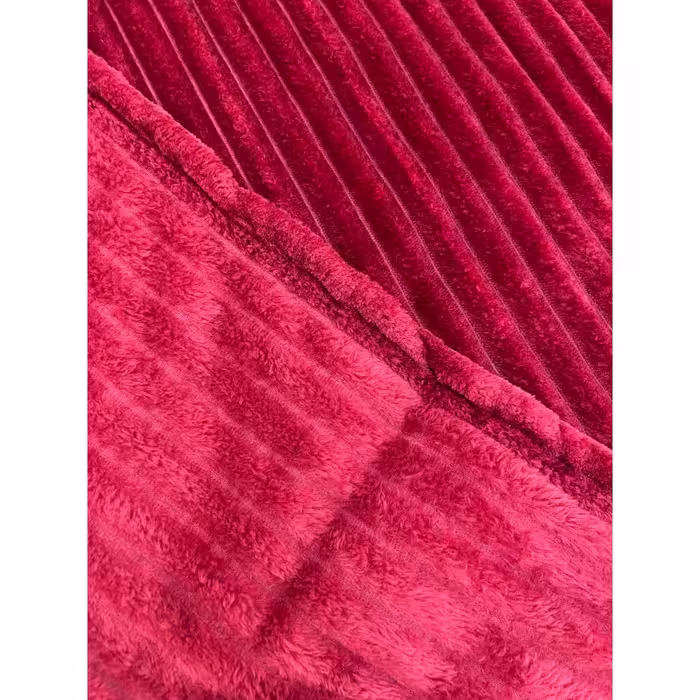 پتو مسافرتی مدل پلیسه دونفره سایز 200x220 سانتی متر