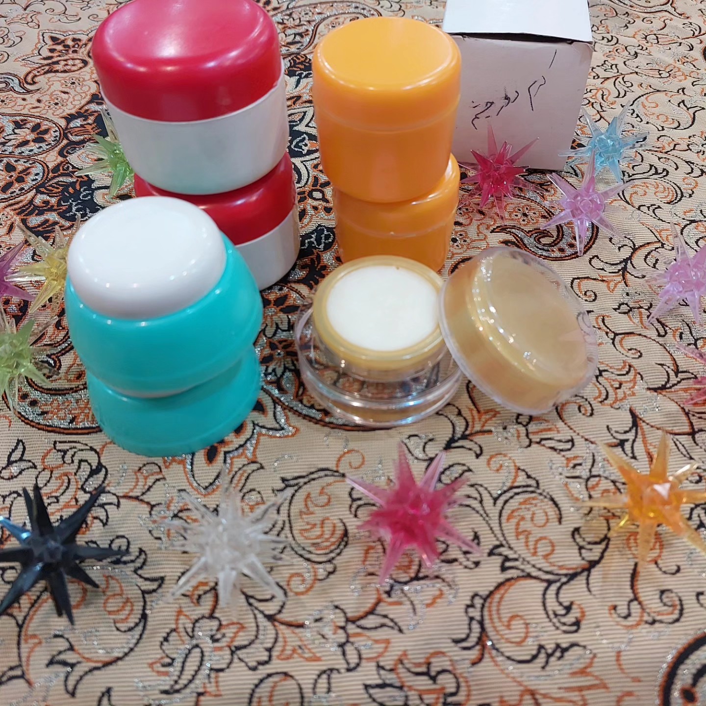 کرم دور چشم گیاهی