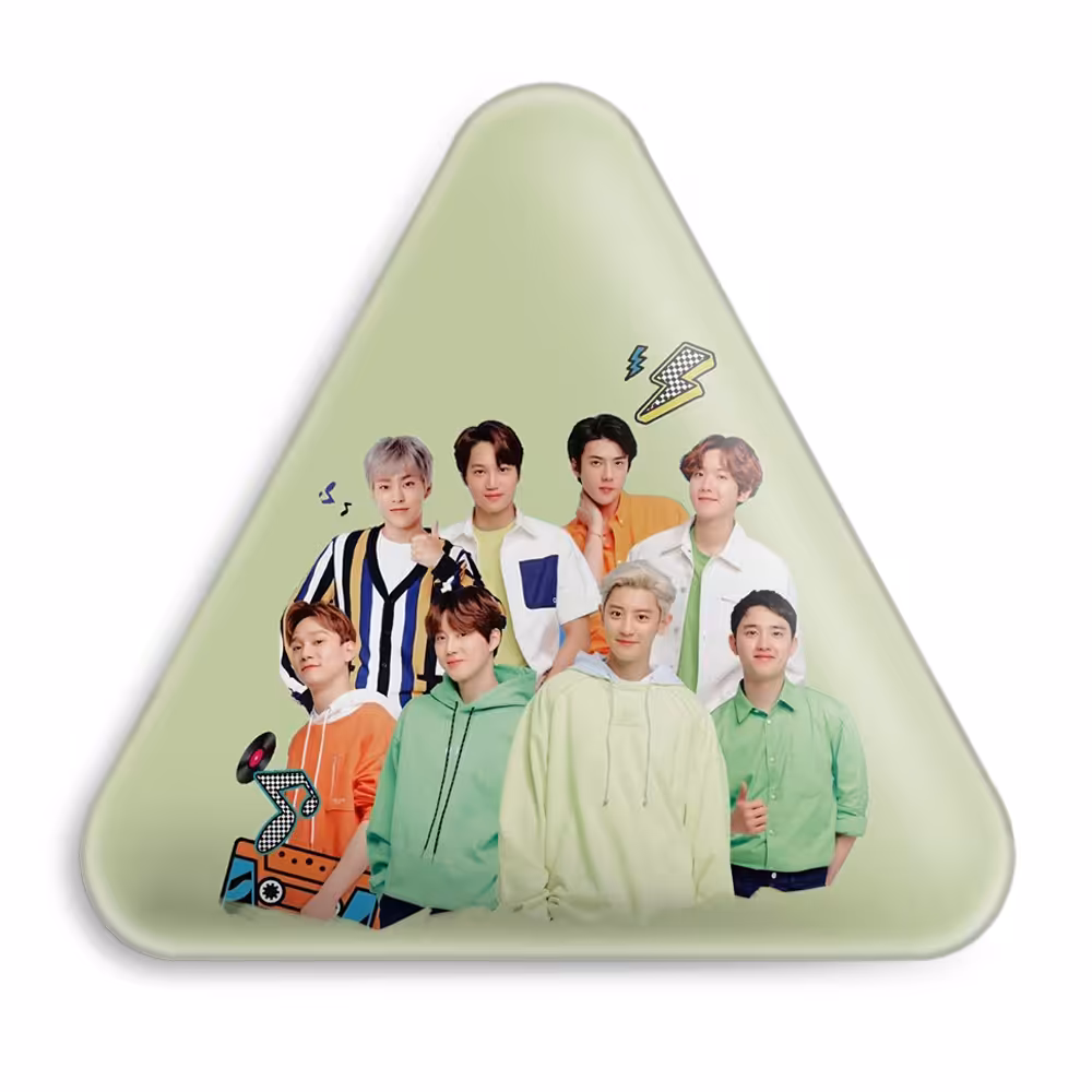 پیکسل خندالو طرح گروه موسیقی اکسو EXO مدل مثلثی کد 2828